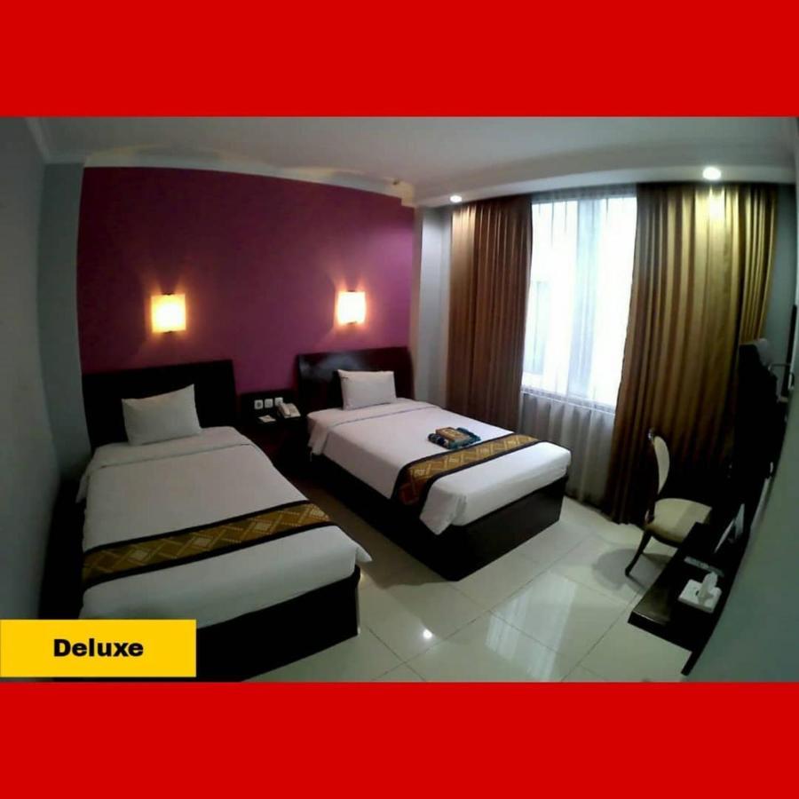 Riez Palace Hotel Tegal  Exterior photo